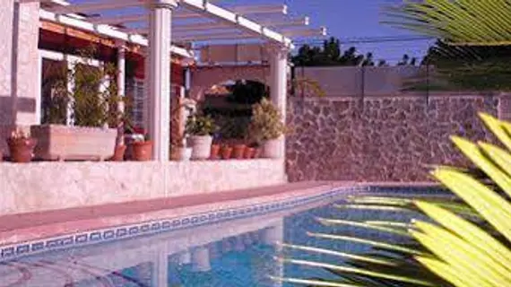 Hostal La Paloma I | Valencia Bölgesi - Alicante (vilayet) - Marina Alta - Calpe