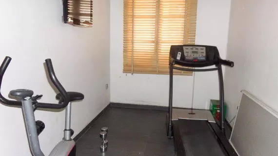 Precinct Comfort Services Yaba | Lagos (ve civarı) - Lagos - Igbobi - Yaba