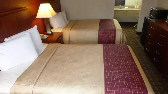 Red Roof Inn and Suites Bossier City | Louisiana - Bossier Parish - Shreveport (ve civarı) - Bossier City