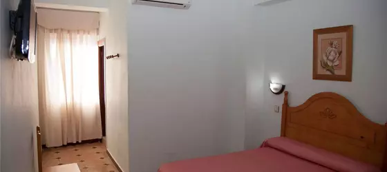 Hostal París | Andalucia - Cadiz (vilayet) - Campo de Gibraltar - La Linea de la Concepcion