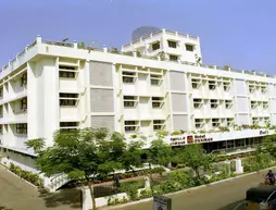 Hotel Pandian | Tamil Nadu - Tiruvallur - Chennai (ve civarı) - Chennai - Fort Tondiarpet - Merkez Chennai