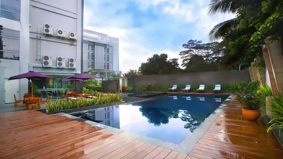 Yasmin Hotel Karawaci | West Java - Cakarta (ve civarı) - Curug - Binong