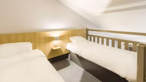 B&B Hôtel Moulins | Auvergne-Rhone-Alpes - Allier - Toulon-sur-Allier