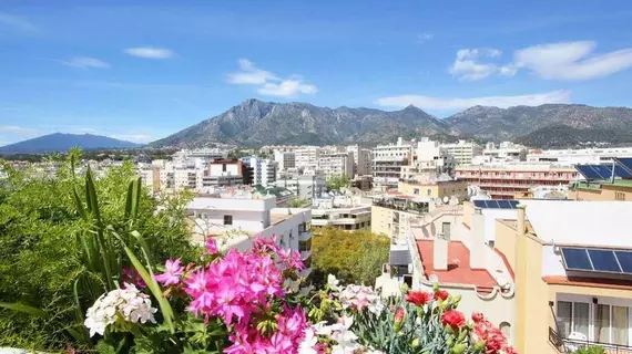 Apartamentos Las Terrazas | Andalucia - Malaga İli - Marbella - Marbella Seafront Promenade - Marbella Kent Merkezi