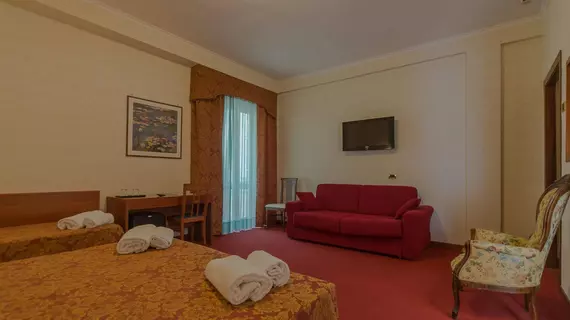 Hotel Columbus | Lazio - Viterbo (vilayet) - Bolsena