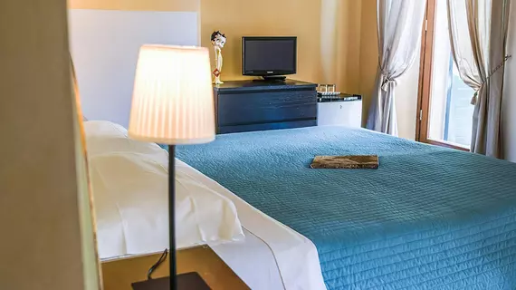 Veronetta House | Veneto - Verona (ve civarı) - Verona - Citta Antica