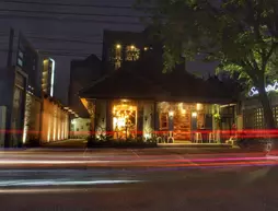 Summerbird Bed and Brasserie | West Java - Bandung (ve civarı) - Bandung