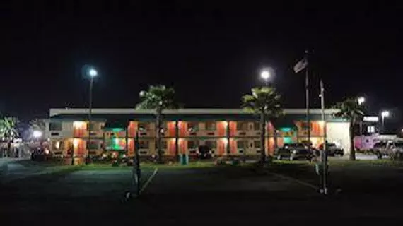 Red Carpet Inn and Suites New Orleans | Louisiana - New Orleans (ve civarı) - New Orleans