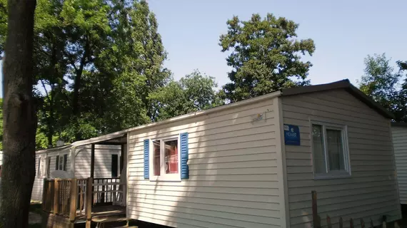 Camping Paris-Est | Ile-de-France - Val-de-Marne - Champigny-sur-Marne - Le Tremblay