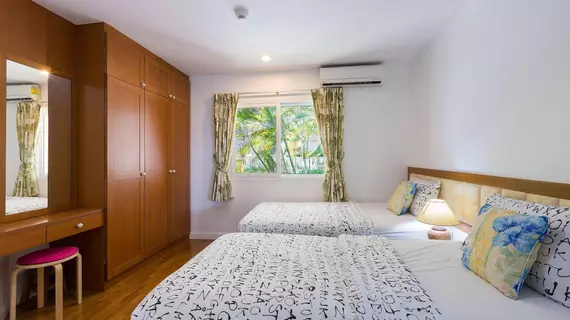 Baan Poolom Beachfront Condominium | Prachuap Khiri Khan (ili) - Hua Hin (ve civarı) - Hua Hin - Khao Takiab