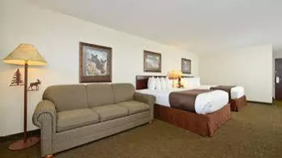 Clubhouse Inn | Montana - West Yellowstone - West Yellowstone