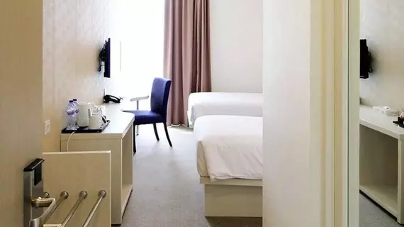 Yasmin Hotel Karawaci | West Java - Cakarta (ve civarı) - Curug - Binong