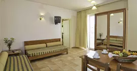 Lefkoniko Bay Hotel | Girit Adası - Rethimnon (bölge) - Rethimnon