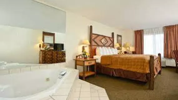 Clubhouse Inn | Montana - West Yellowstone - West Yellowstone