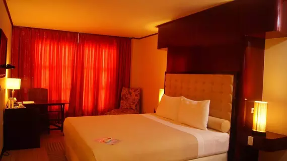 Dulcinea Hotel and Suites | Mactan Island - Lapu-Lapu