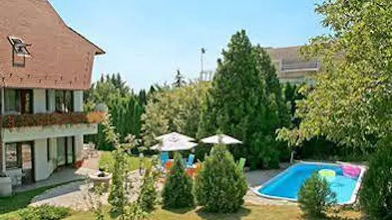 Dominika Apartman Hotel | Pest County - Budapeşte (ve civarı) - Budapeşte Kent Merkezi - Ujbuda