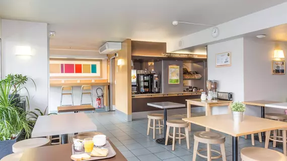 B&B Hotel Strasbourg Sud Geispolsheim | Grand Est - Bas-Rhin (bölge) - Strasbourg (ve civarı) - Geispolsheim