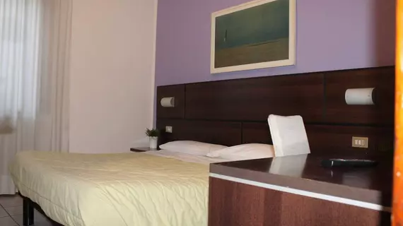 Hotel Catalani e Madrid | Lombardy - Milano (ve civarı) - Milano - Citta Studi