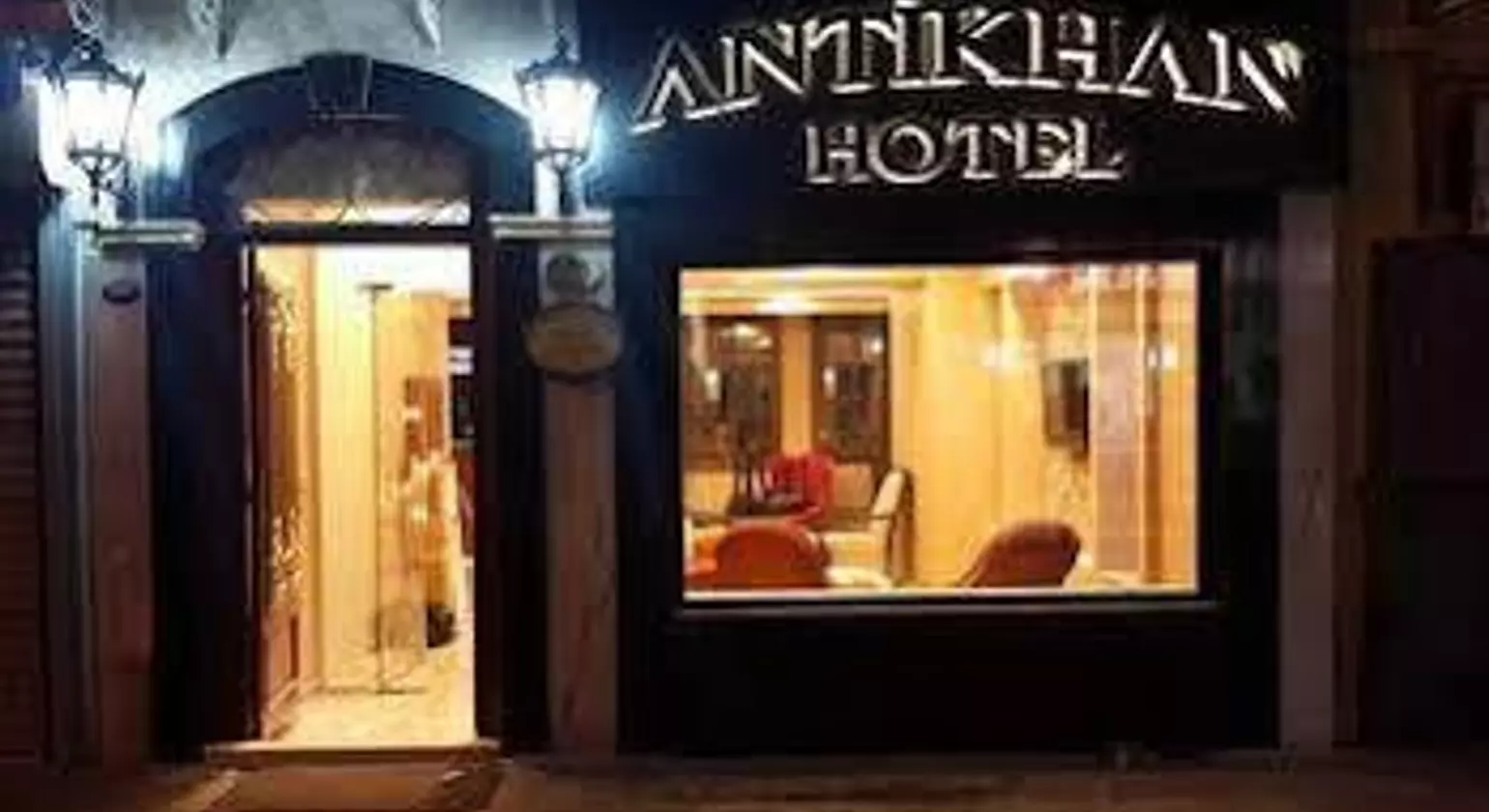 Antikhan Hotel