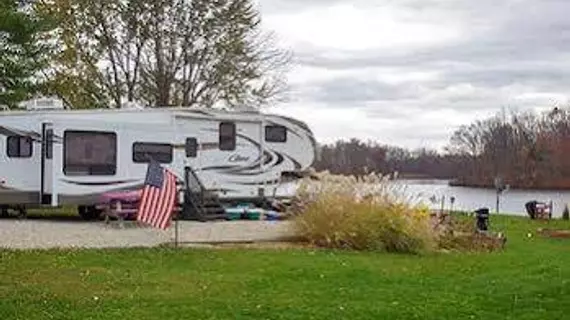 Indian Lakes RV Campground | Indiana - Greensburg (ve civarı) - Sunman