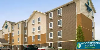 WoodSpring Suites Chicago Romeoville