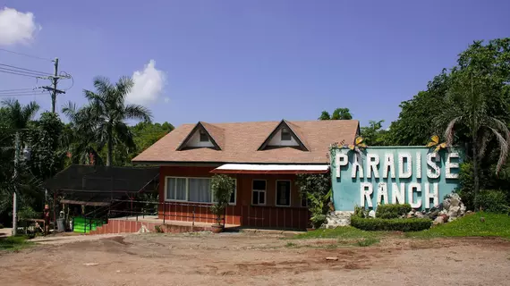 Paradise Ranch Eco Tourism Park | Nueva Ecija - Angeles City (ve civarı) - Mabalacat Şehri - Pampanga Province