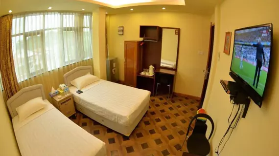 New Golden Forward Hotel | Yangon - Bahan