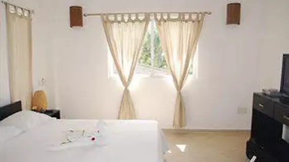 Hotel Playa Caribe | Samana (ili) - Samana (ve civarı) - Las Terrenas