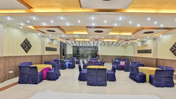 Hotel Grand Legacy | Uttarkand - Dehra Dun Bölgesi - Dehradun