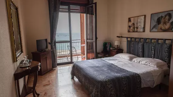 OrtigiaSeaView Bed & Breakfast | Sicilya - Syracuse (vilayet) - Syracuse - Ortigia