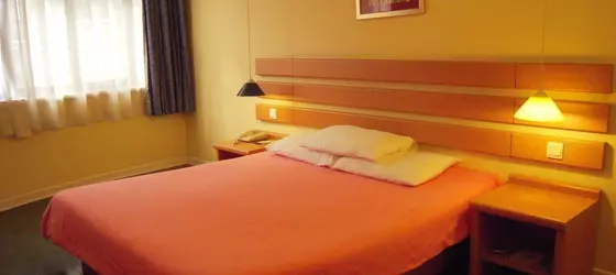 Home Inn - Changshou Road Branch | Guangdong - Guangzhou (ve civarı) - Guangzhou