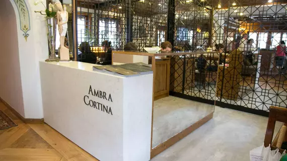 Hotel Ambra | Veneto - Belluno (vilayet) - Cortina d'Ampezzo - Cortina d'Ampezzo Tarihi Merkezi