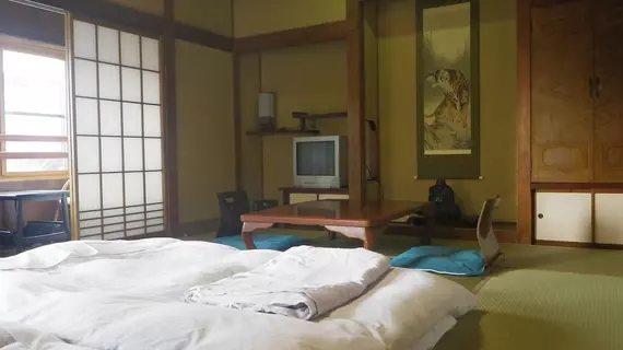 Chuoukan Shimizuya Ryokan | Nagano (idari bölge) - Kitaazumi - Nagano (ve civarı) - Nagano