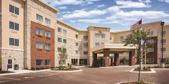 La Quinta Inn and Suites St PaulWoodbury