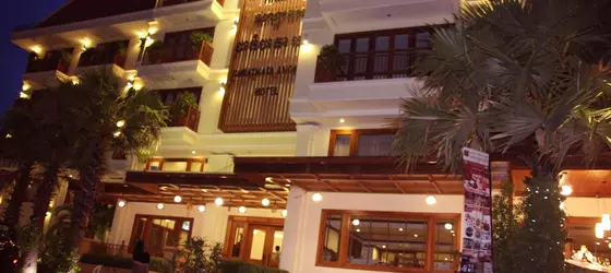 Cheathata Suites Hotel | Siem Reap (ili) - Siem Reap - Sok San Yolu