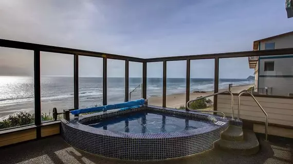 Sea Horse Oceanfront Lodging | Oregon - Oregon Coast - Lincoln City