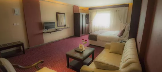 Sharz Hotel | El Kasım - Buraydah (ve civarı) - Buraydah