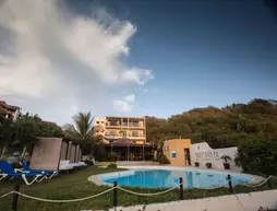 Manta Raya Hotel | Oaxaca - Huatulco (ve civarı) - San Pedro Pochutla - Salchi