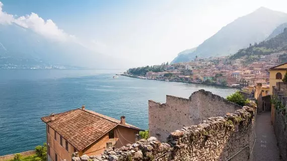 Hotel Splendid Palace | Lombardy - Brescia (il) - Limone sul Garda