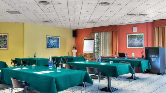 Gotha Hotel Turin Airport | Piedmont - Turin (ve civarı) - Cirie