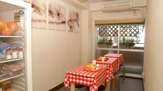 Hostel Zen | Kanagava (idari bölge) - Yokohama (ve civarı) - Yokohama