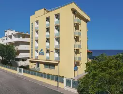 Hotel Caggiari | Marche - Ancona (vilayet) - Senigallia