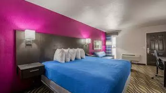 Stratford House Inns - Edmond | Oklahoma - Oklahoma City (ve civarı) - Edmond