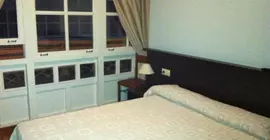 Hostal Hotil | Galicia - La Coruna (vilayet) - La Coruna