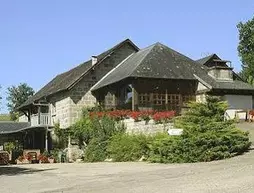 Logis Auberge La Grange De Renaudet | Nouvelle-Aquitaine - Correze (bölge) - Saint-Pantaleon-de-Larche