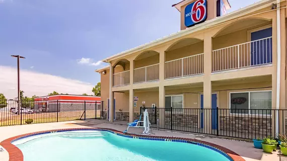 Econo Lodge Azle | Teksas - Fort Worth (ve civarı) - Azle