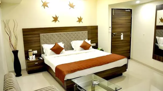 Hotel Ashish | Gujarat - Ahmedabad Bölgesi - Ahmedabad - Ahmedabad Kent Merkezi