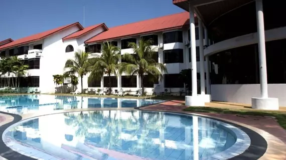 De Rhu Beach Resort | Pahang - Kuantan (ve civarı) - Kuantan