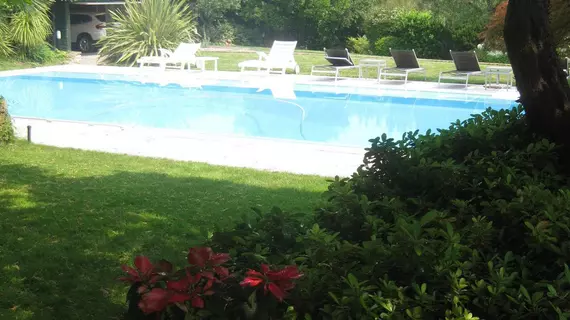 B&B Villa Adriano | Lombardy - Brescia (il) - Desenzano del Garda