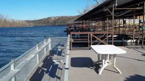 Taneycomo Lakefront Resort | Missouri - Branson (ve civarı) - Branson